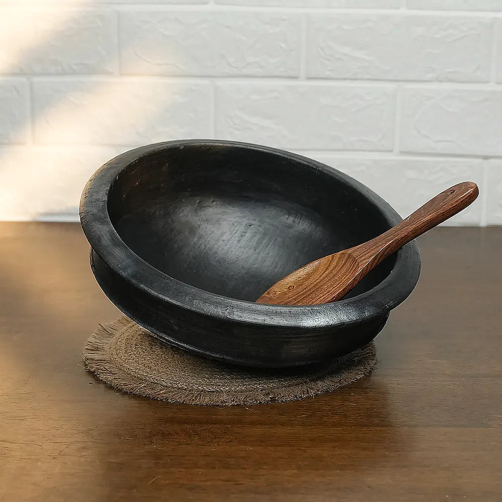 Fish Curry Chatti Black Clay With Lid & With Out Lid