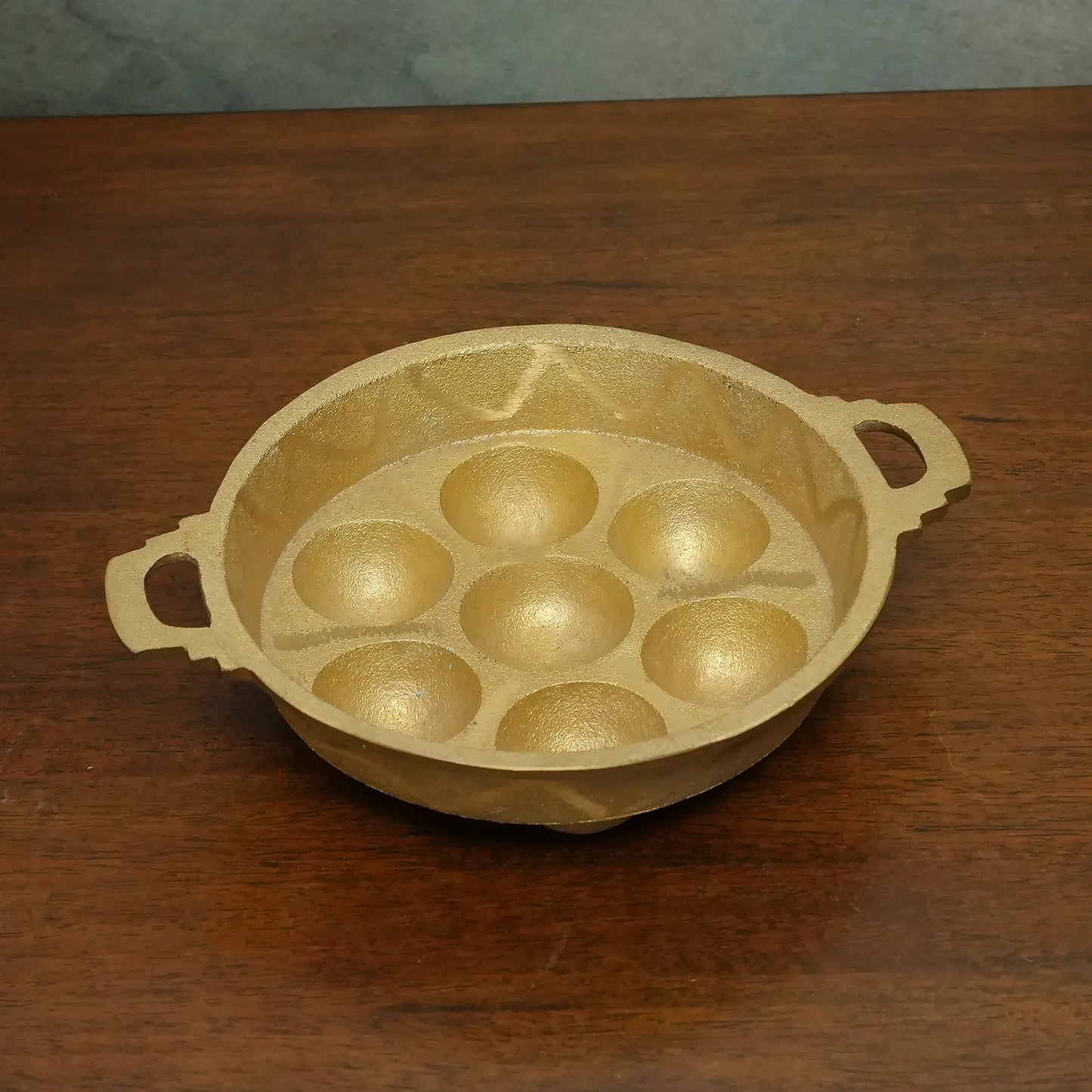 Brass Paniyarakallu 7 Cavity