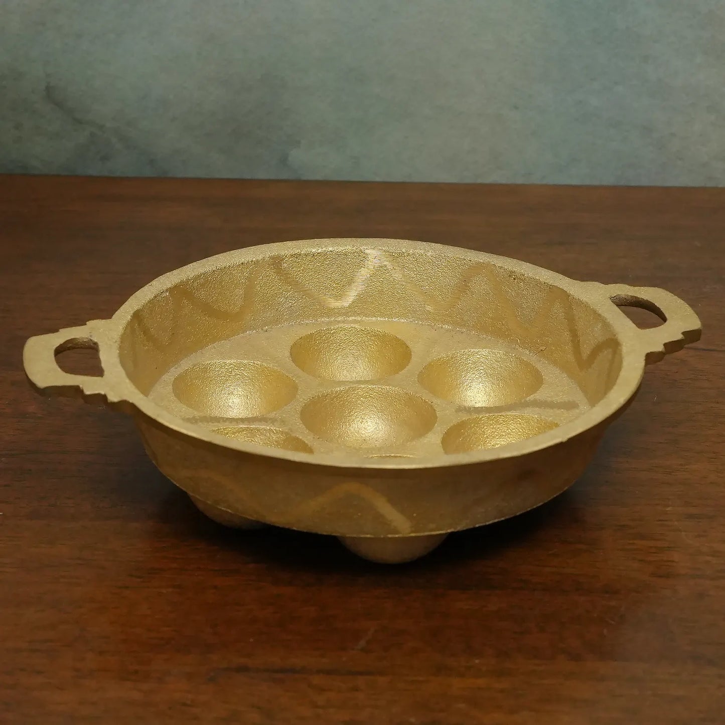 Brass Paniyarakallu 7 Cavity