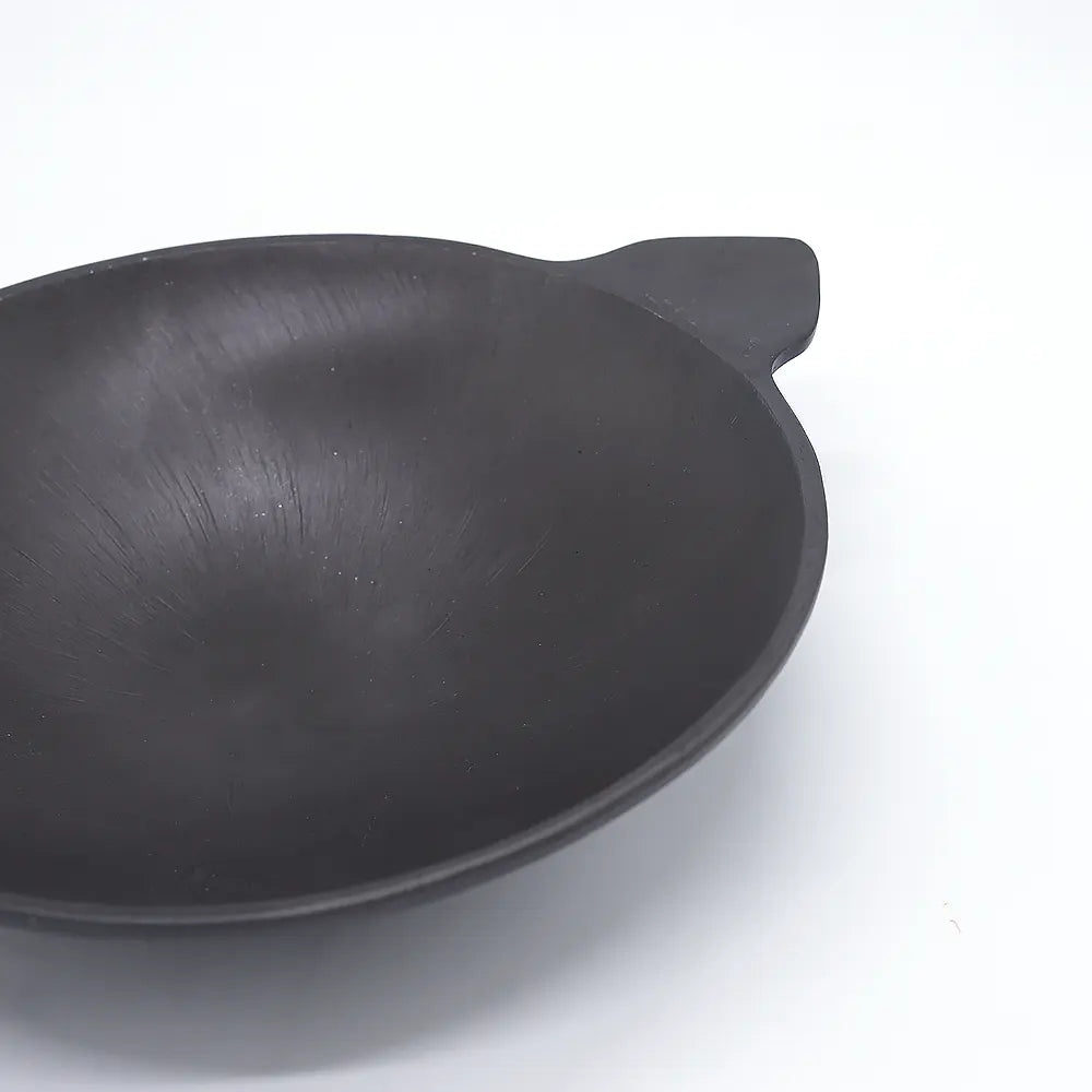 Cast Iron Super Smooth Appam Pan / Appachatty 8inch Preseasoned