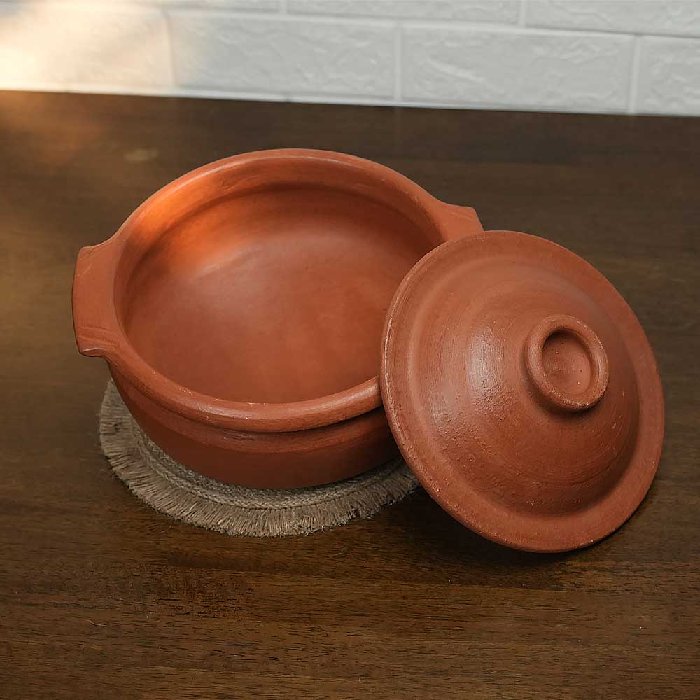 Fancy Clay Fish Curry Pot Double Handle