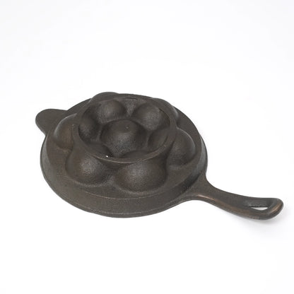 Pure Castiron Paniyarakallu / Unniyappam Chatti With Long Handle Round 7 Cavity Pre Seasoned